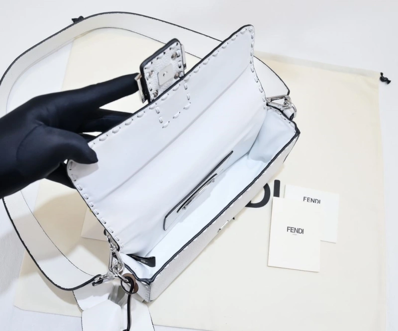 F**di top handle bags 4220c-0362