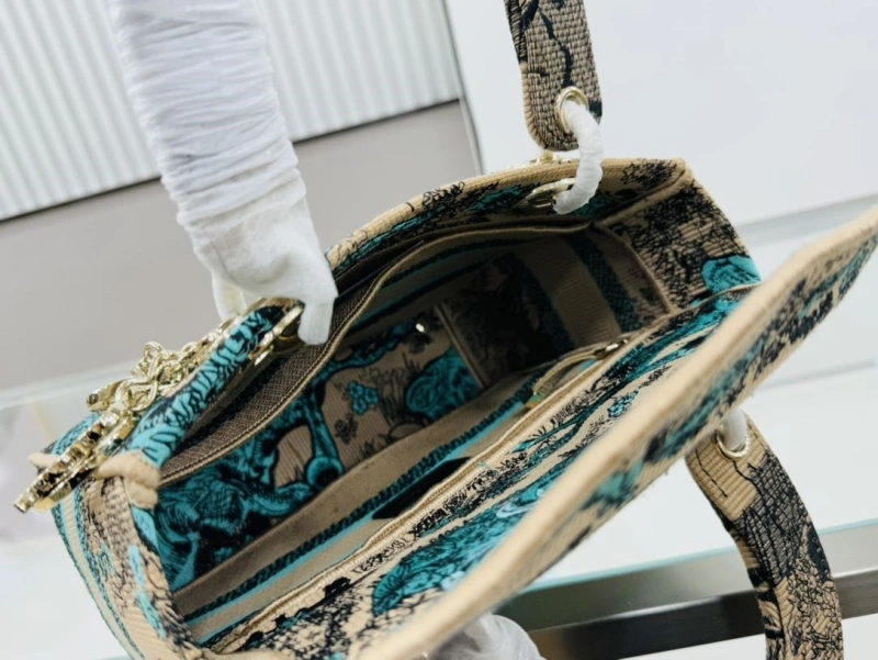 D10r shopping bags 4220c-0439
