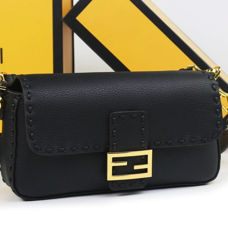 F**di baguette bags 4220d-0033