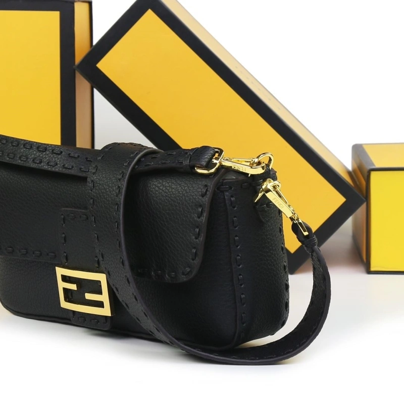 F**di baguette bags 4220d-0033