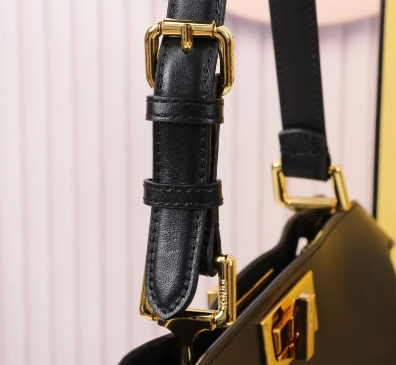 F**di top handle bags 4220d-0088