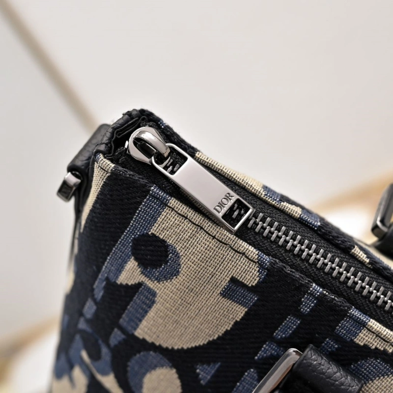 D10r top handle bags 4220d-0111