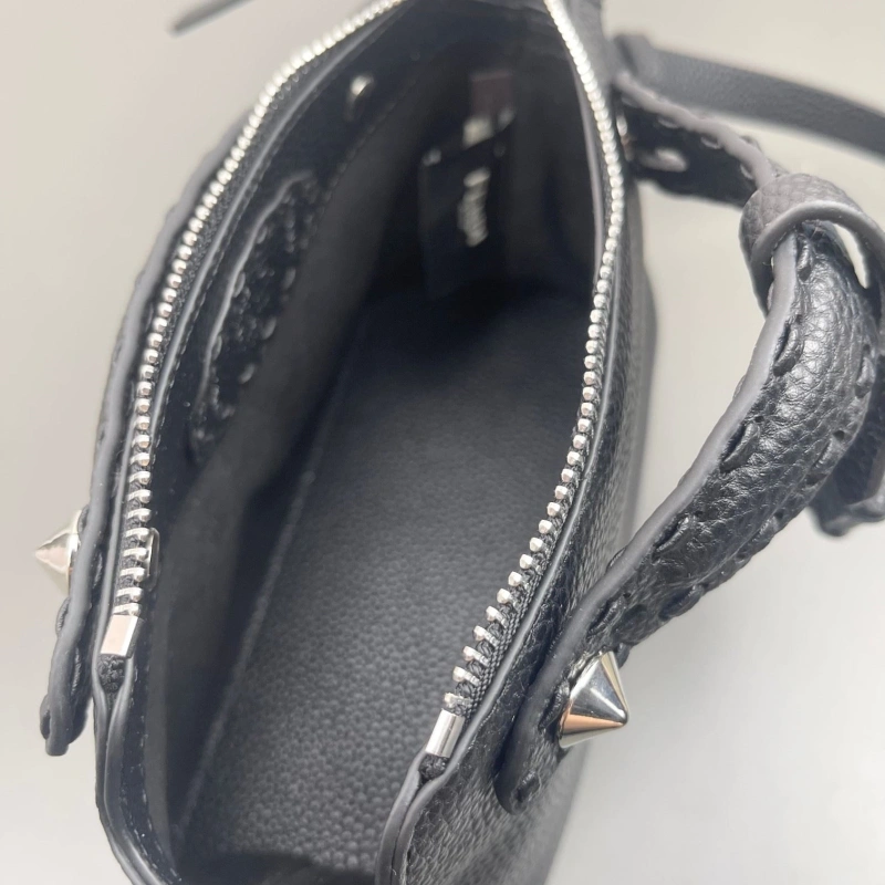 F**di top handle bags 4220d-0135