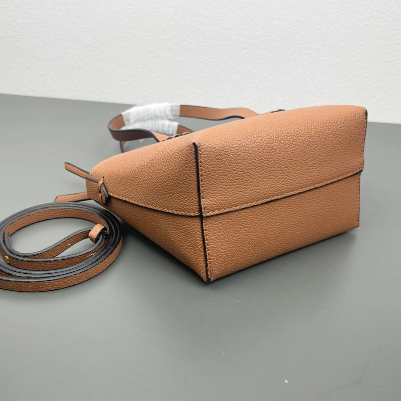F**di shopping bags 4220d-0151