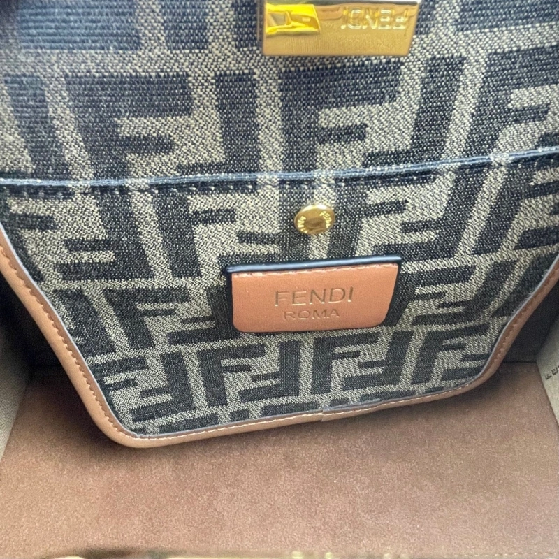 F**di top handle bags 4220d-0479