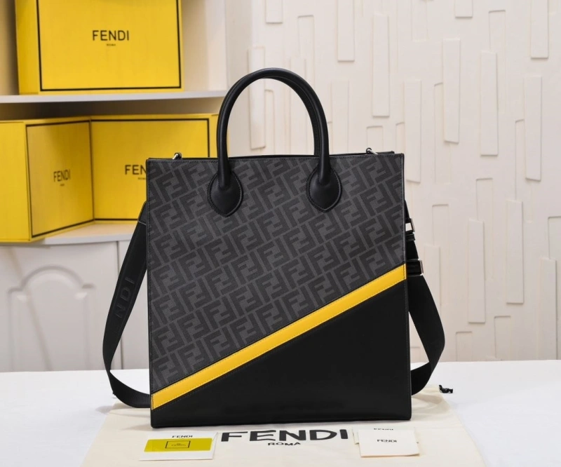 F**di shopping bags 4220d-0497