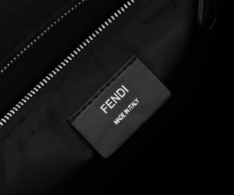 F**di shopping bags 4220d-0497