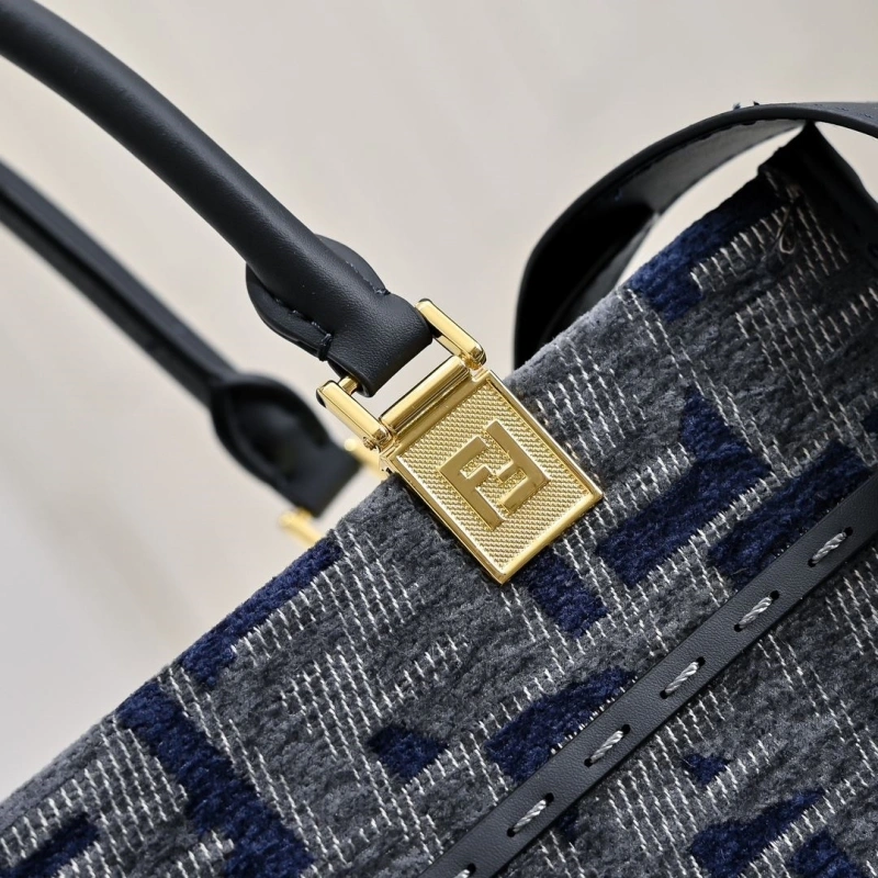 F**di shopping bags 4220d-0502
