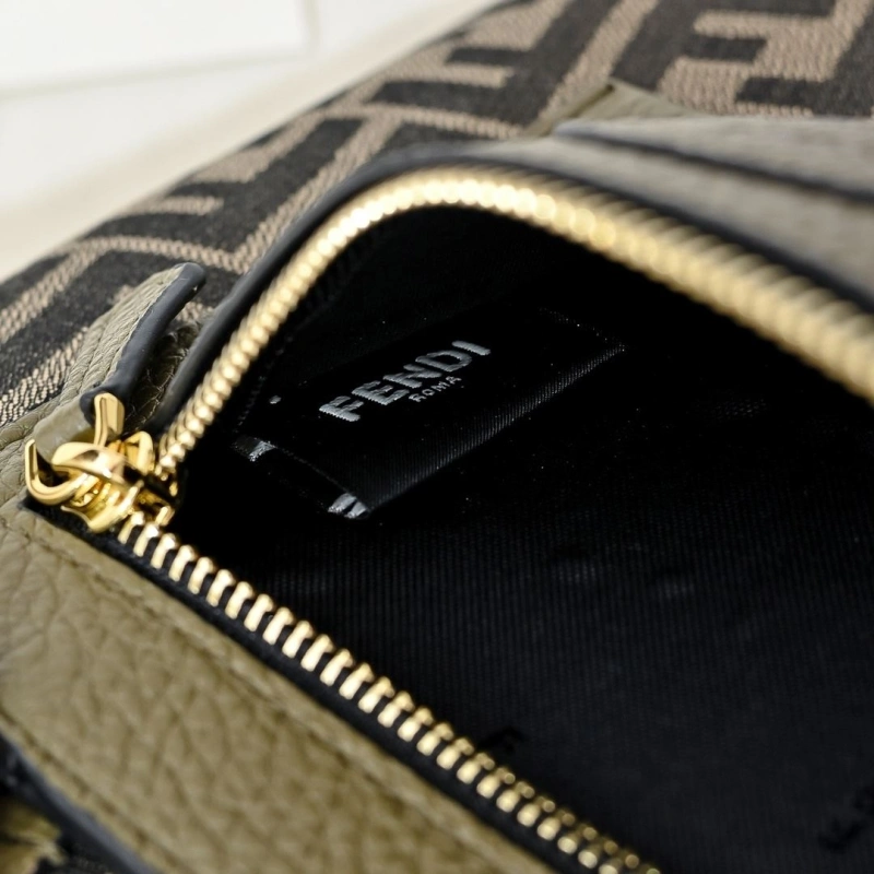 F**di shopping bags 4220d-0504