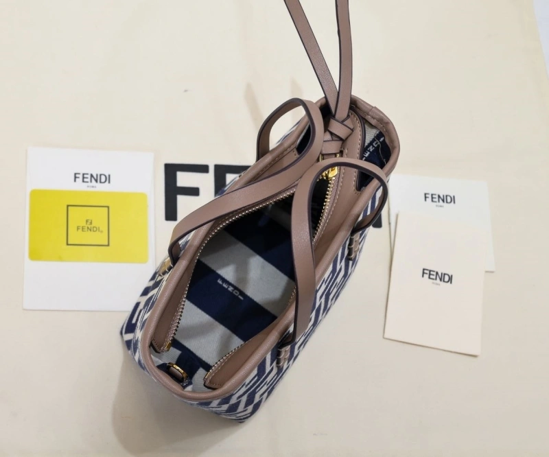 F**di shopping bags 4220d-0516