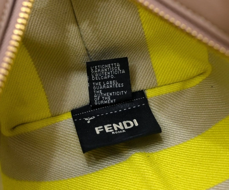 F**di shopping bags 4220d-0517
