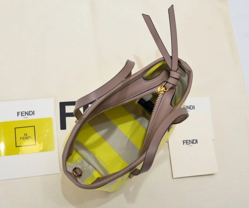 F**di shopping bags 4220d-0517