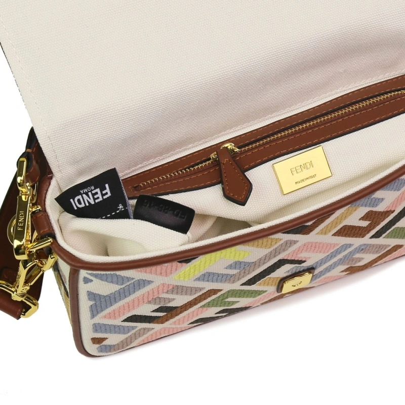 F**di baguette bags 4220d-0539