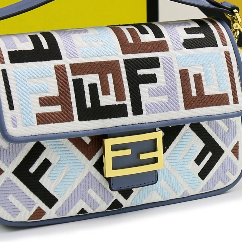 F**di baguette bags 4220d-0540