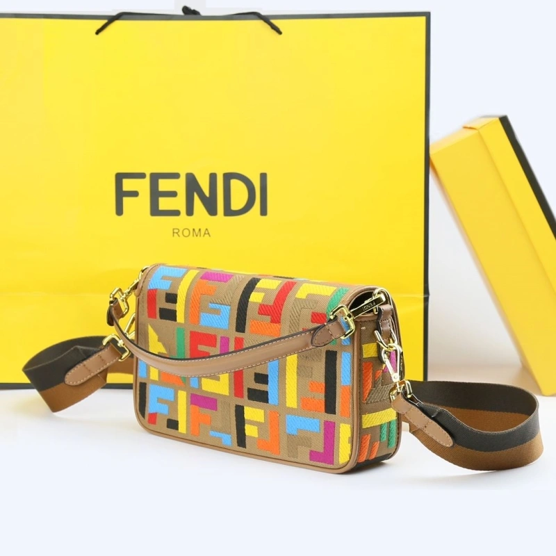F**di baguette bags 4220d-0547