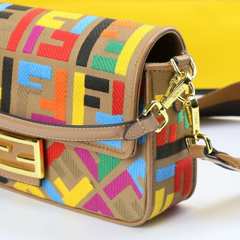 F**di baguette bags 4220d-0547