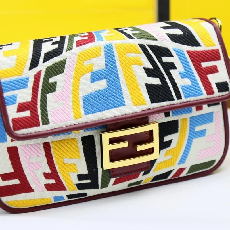 F**di baguette bags 4220d-0549