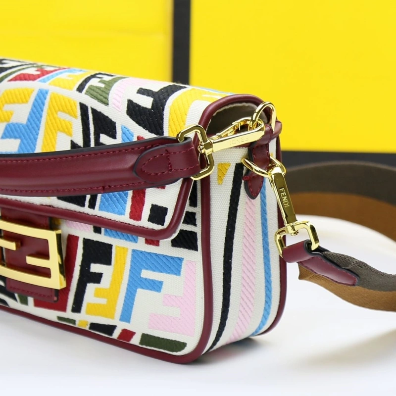F**di baguette bags 4220d-0549