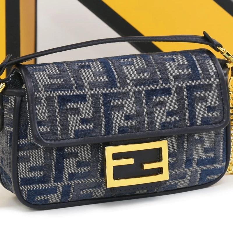 F**di baguette bags 4220d-0555