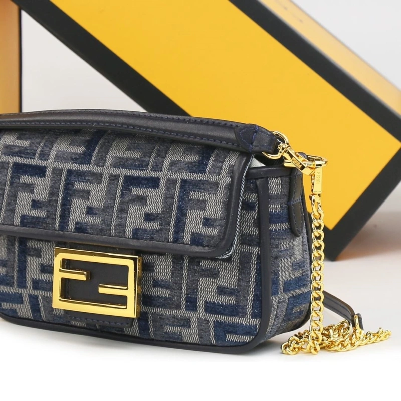 F**di baguette bags 4220d-0555