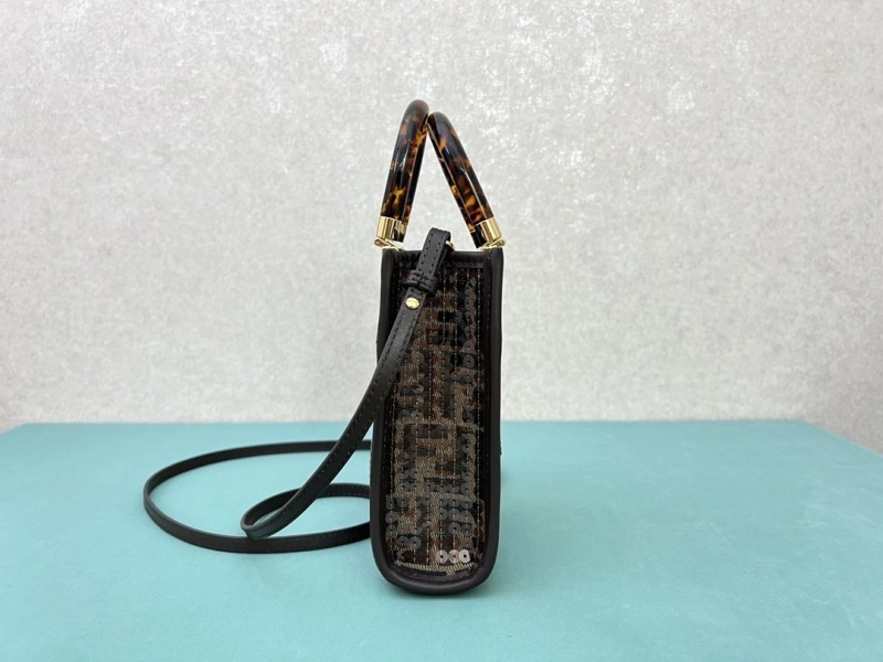 F**di top handle bags 4222c-0062