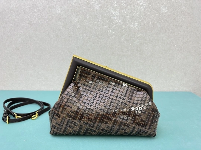 F**di first bags 4222c-0063