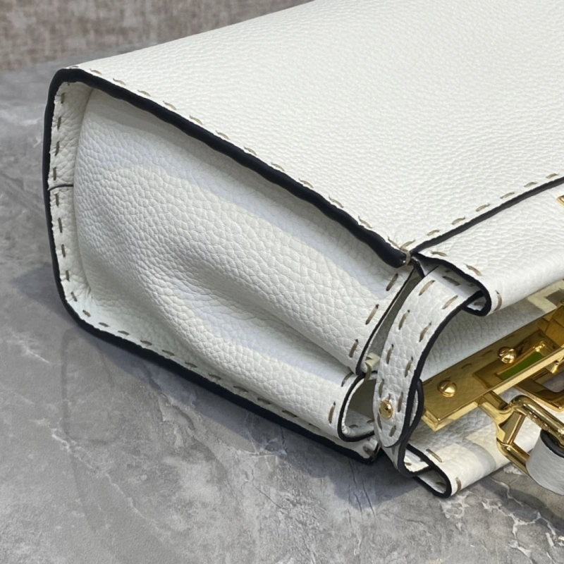 F**di top handle bags 4222c-0066