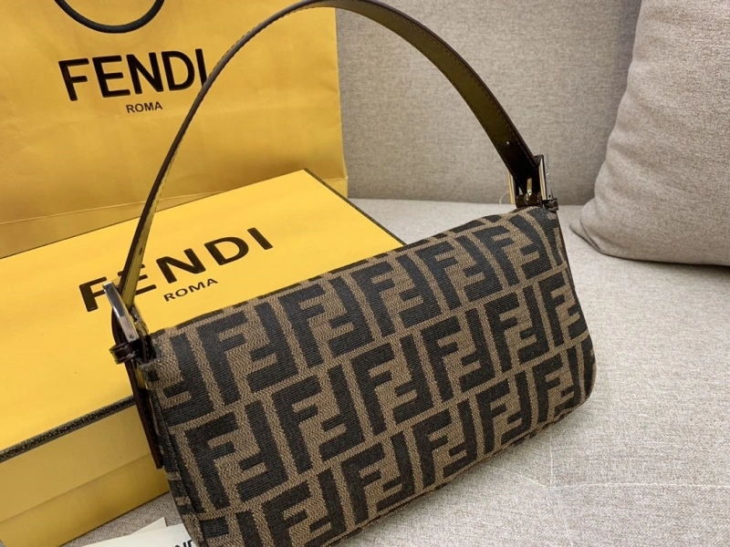 F**di baguette bags 4222c-0114