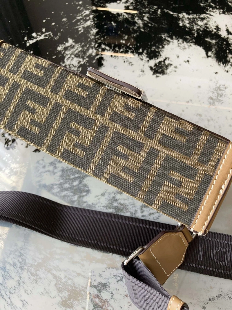 F**di baguette bags 4222c-0137