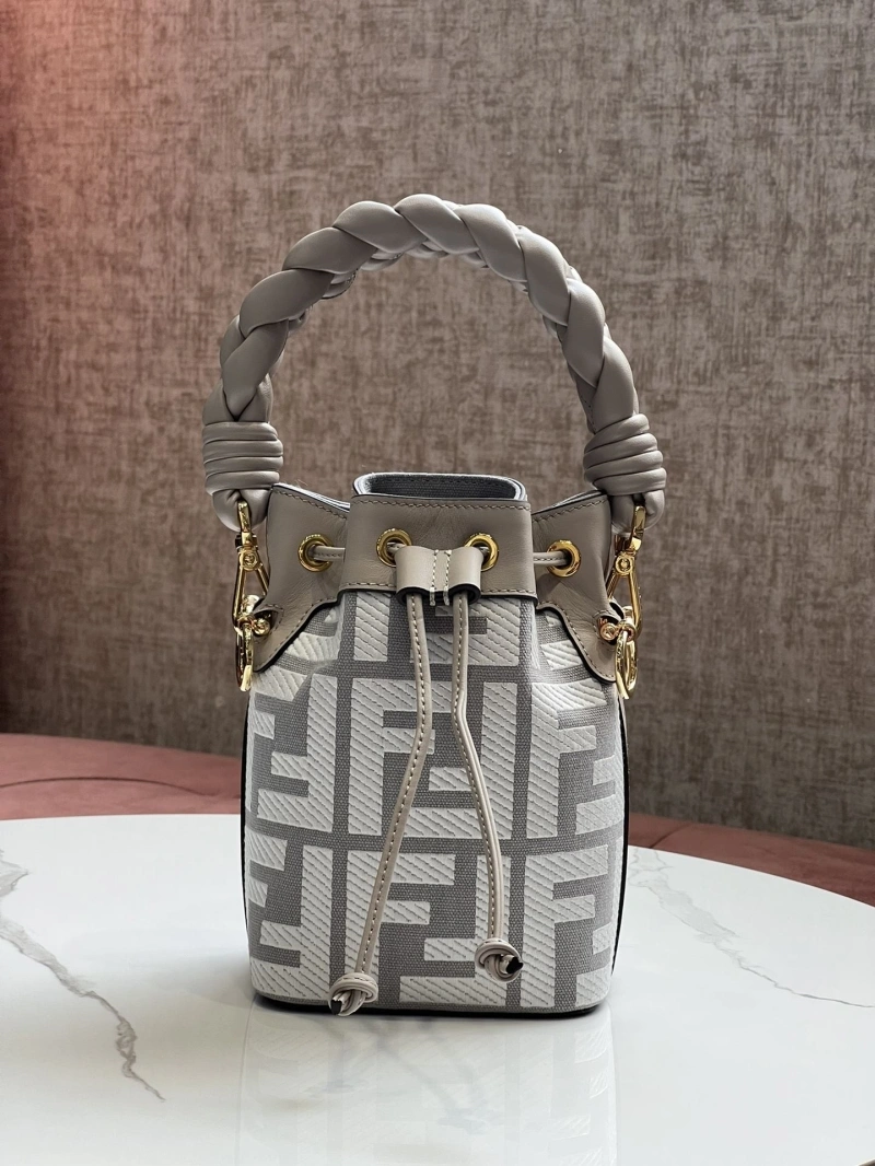 F**di bucket bags 4222c-0156