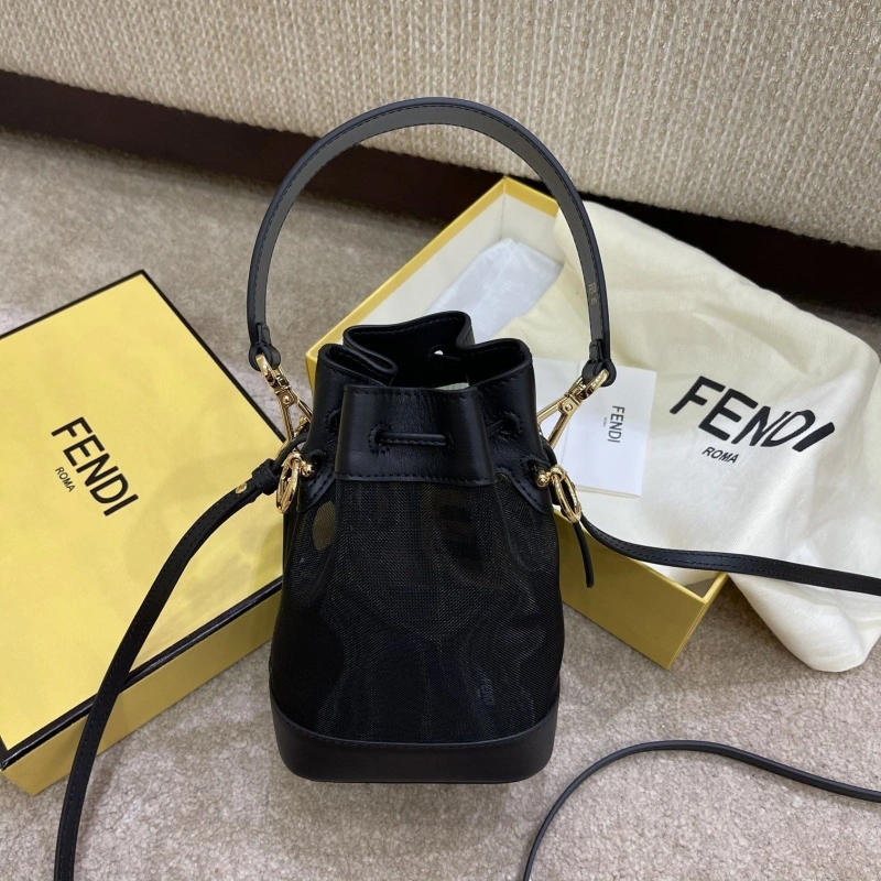 F**di bucket bags 4222c-0172