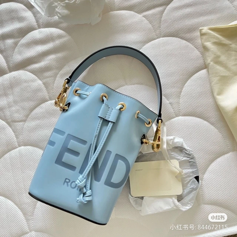 F**di bucket bags 4222c-0173