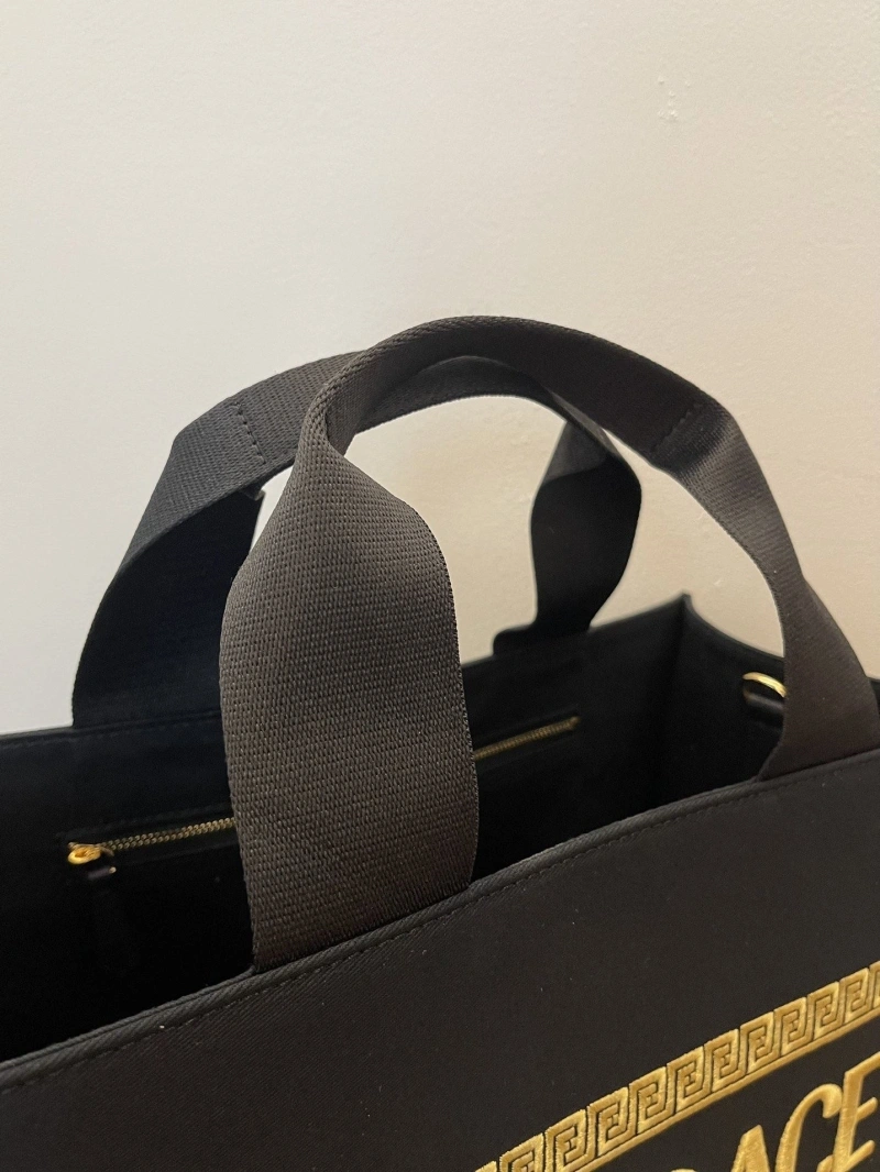 F**di shopping bags 4222c-0204