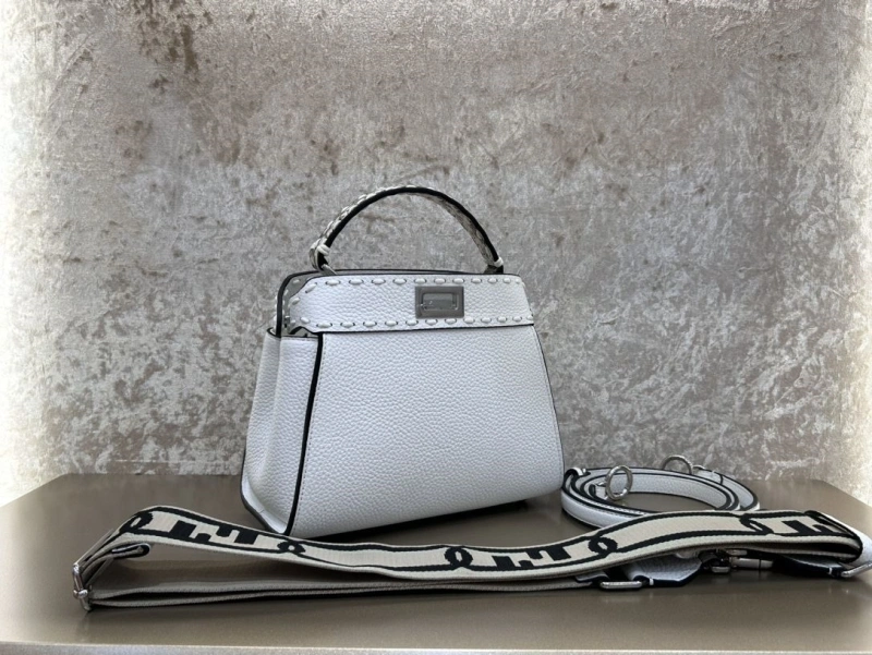 F**di top handle bags 4222c-0210