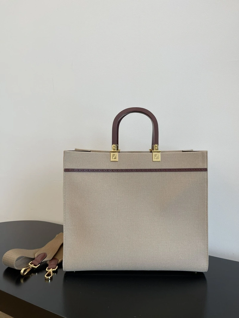 F**di shopping bags 4222c-0211