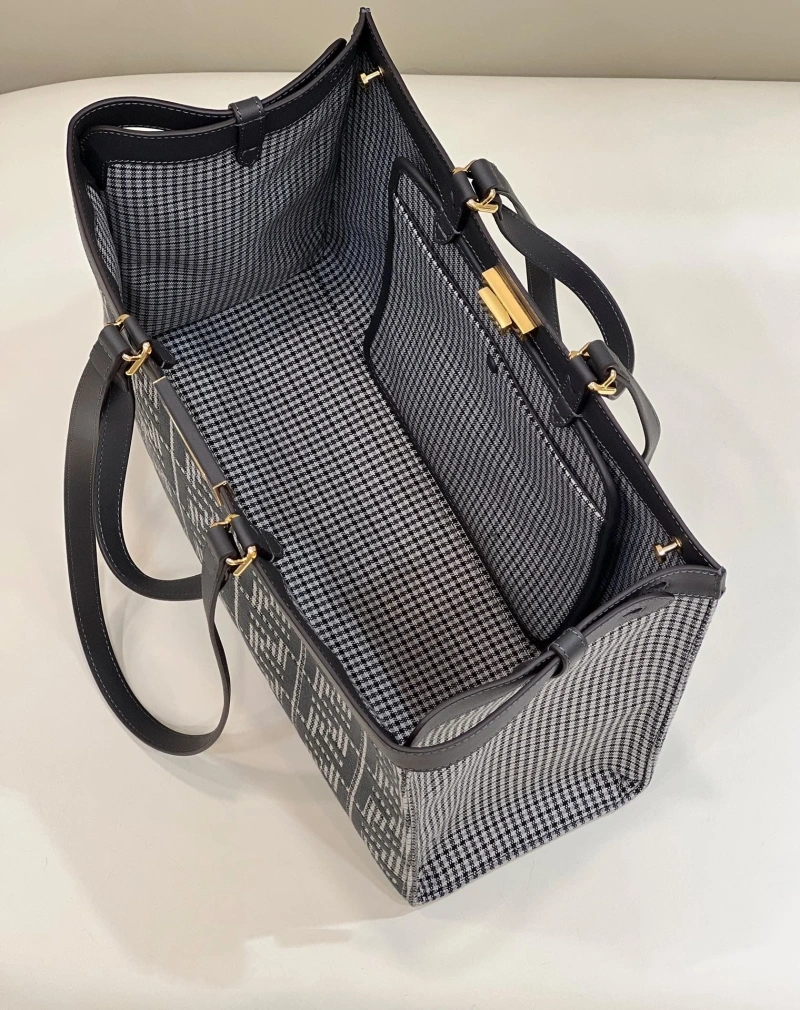 F**di shopping bags 4222c-0213