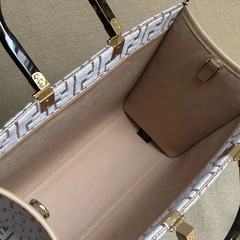 F**di shopping bags 4222c-0254