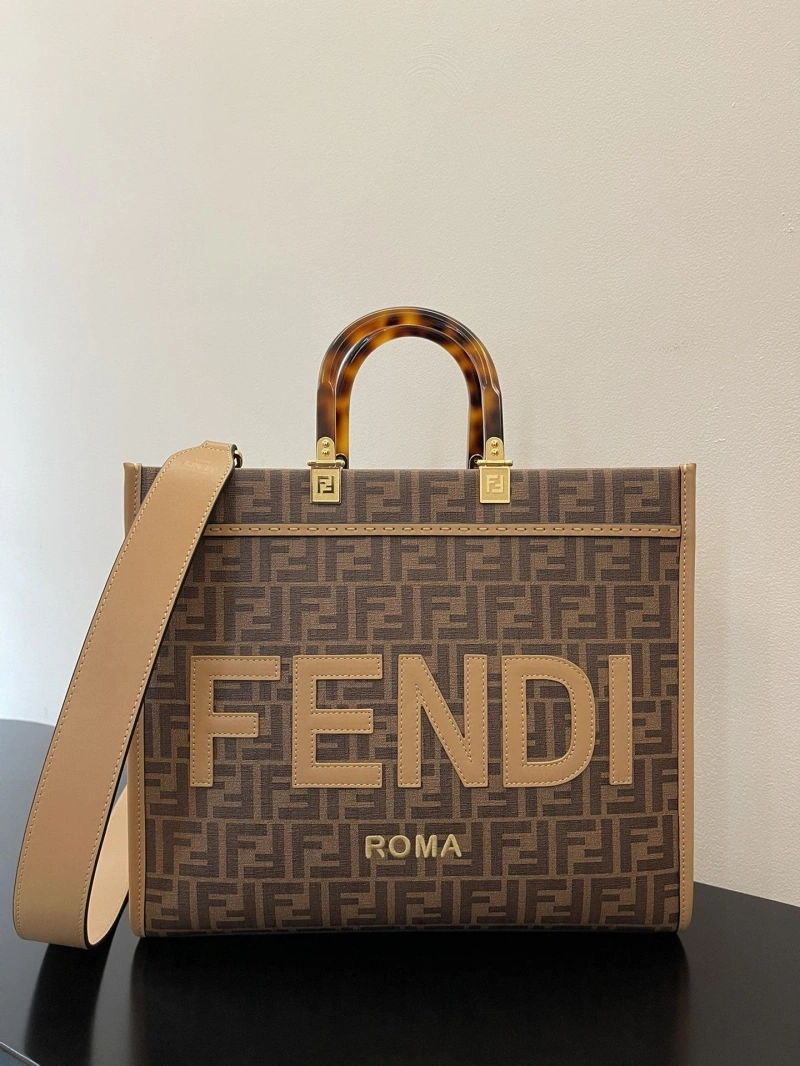 F**di shopping bags 4222c-0266