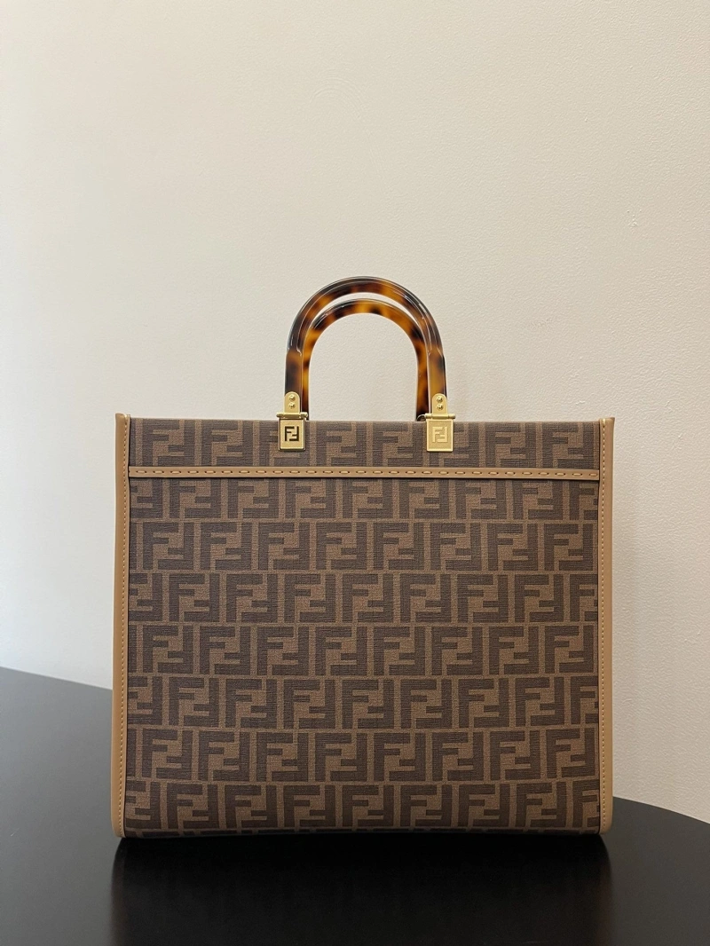 F**di shopping bags 4222c-0266