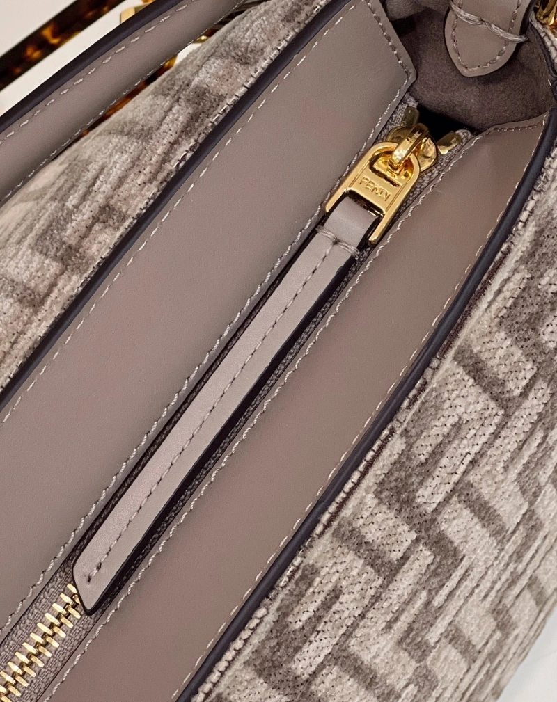 F**di top handle bags 4222c-0271