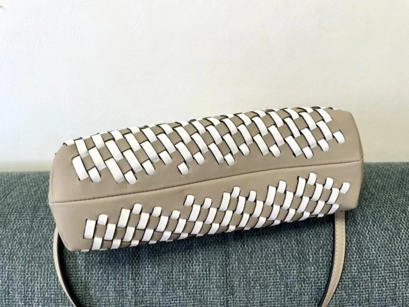 F**di first bags 4222c-0281