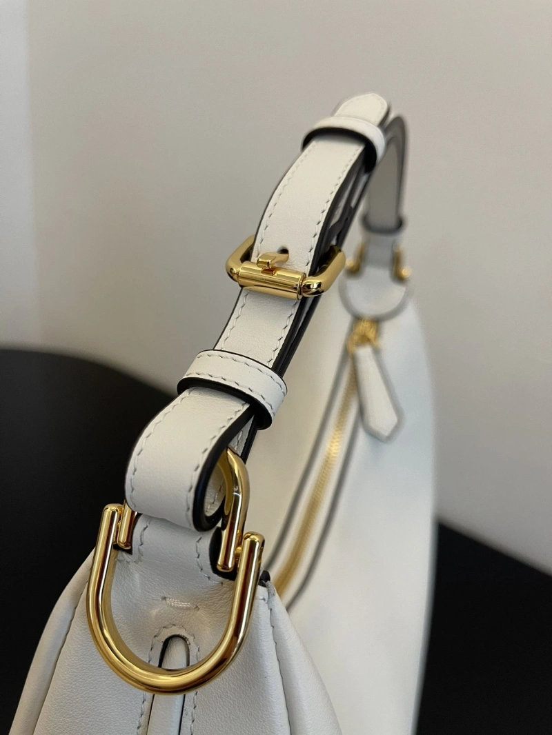 F**di top handle bags 4222c-0319