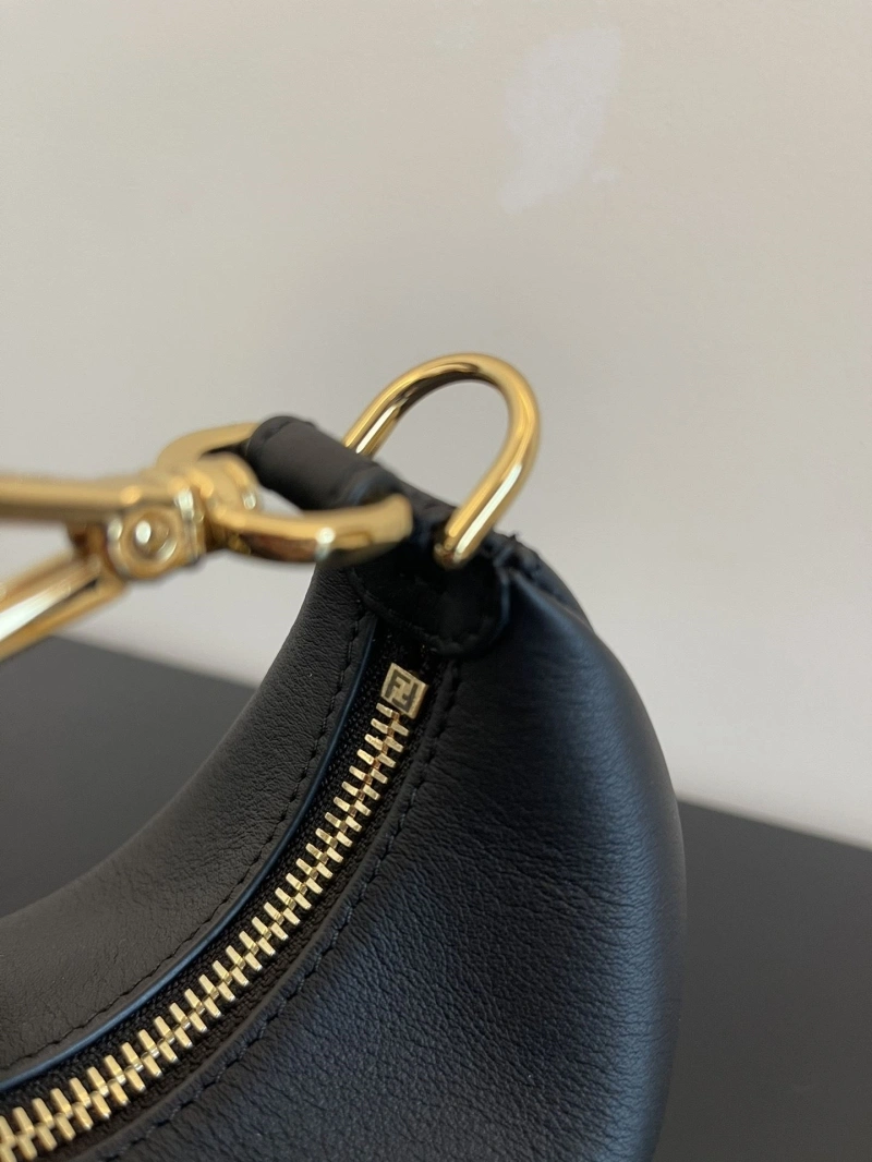 F**di top handle bags 4222c-0320