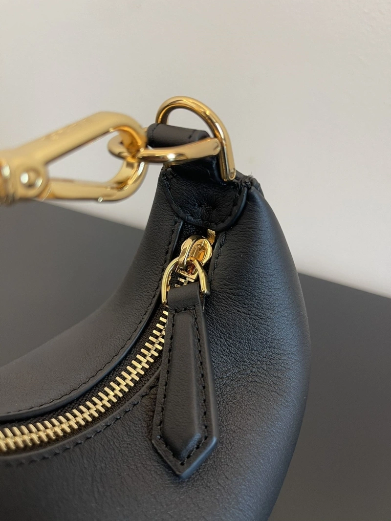 F**di top handle bags 4222c-0320