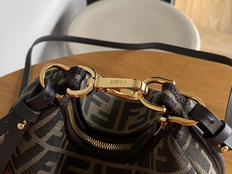 F**di top handle bags 4222c-0354
