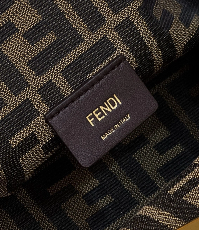 F**di first bags 4222c-0378