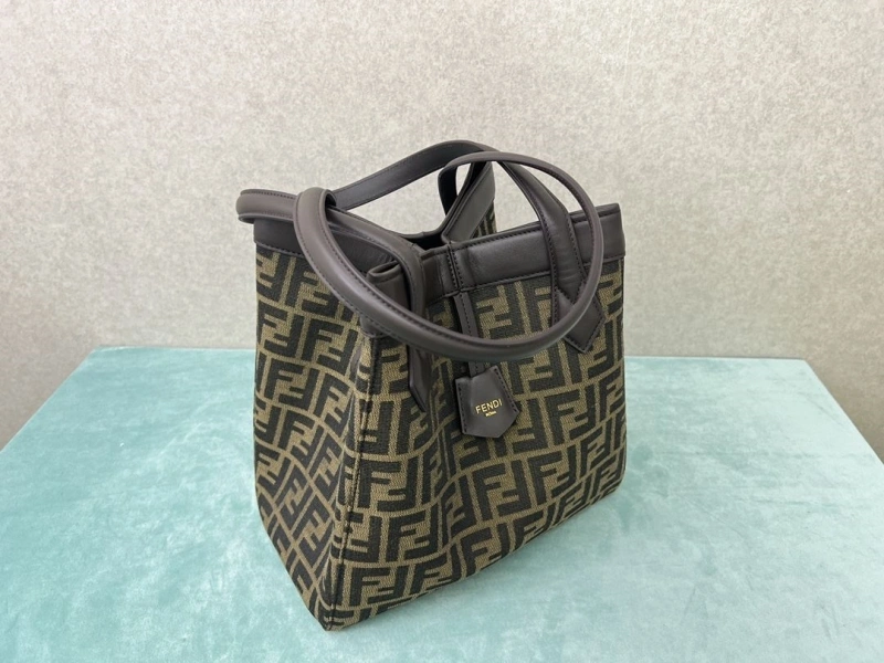 F**di shopping bags 4222c-0395