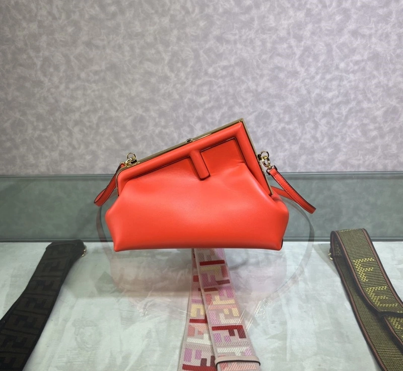 F**di first bags 4222c-0397