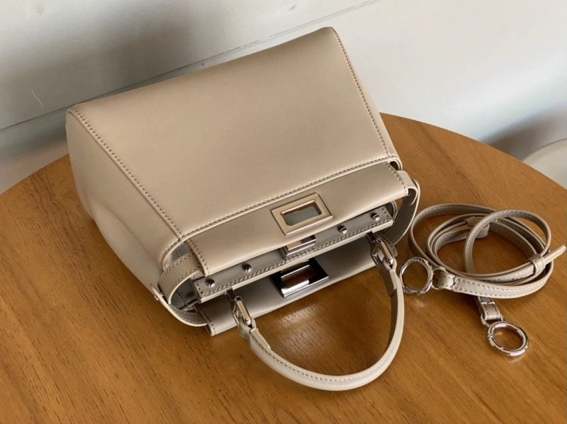 F**di top handle bags 4222c-0416