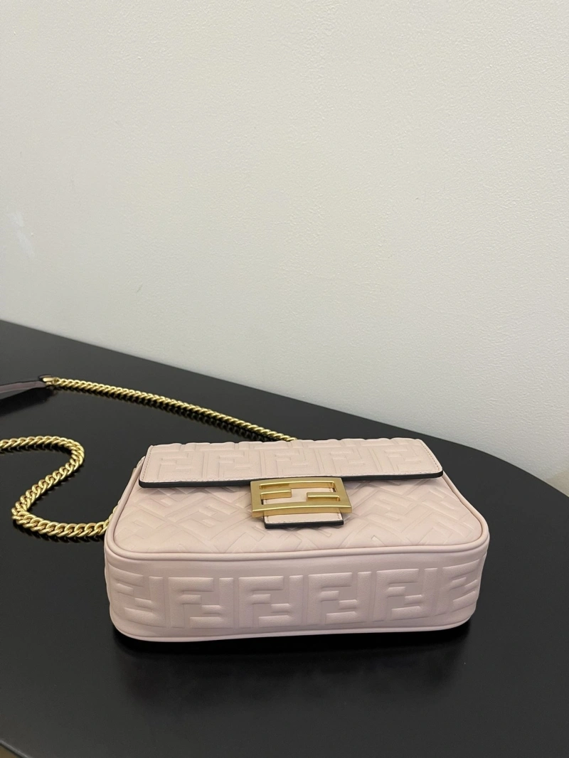 F**di baguette bags 4222c-0429